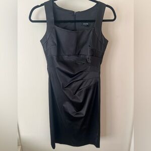 Snap Black Sleeveless Midi Sheath Dress